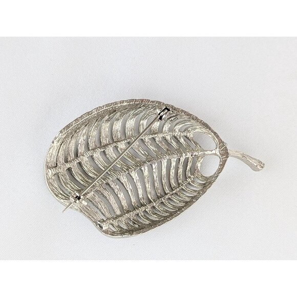 Vintage Silver Leaf or Pear Brooch Wavy Silver Metal Pin Mid-Century MCM Estate - Picture 6 of 8